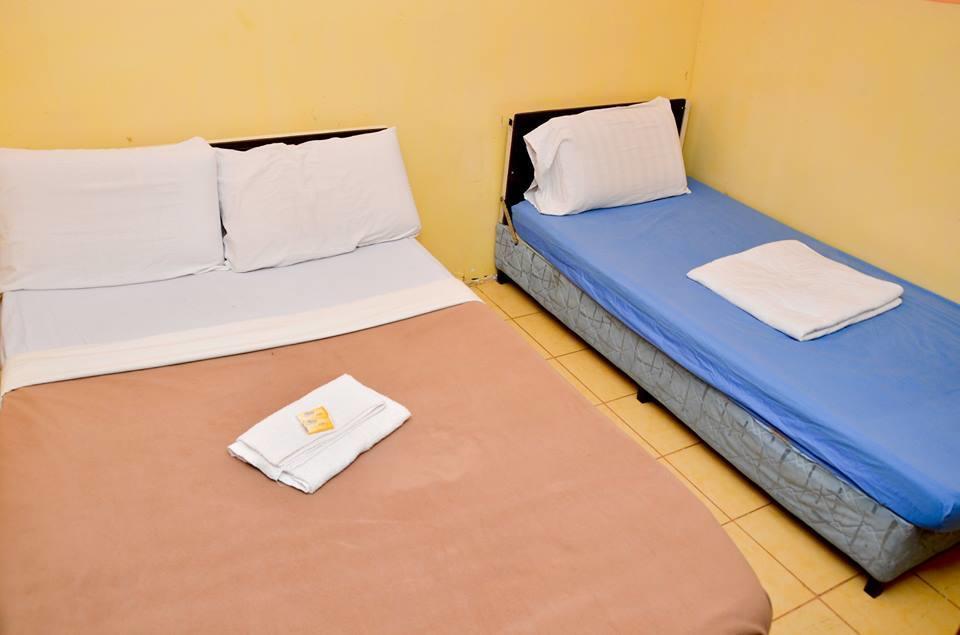 A&J Budget Hotel Кота Кинабалу Екстериор снимка
